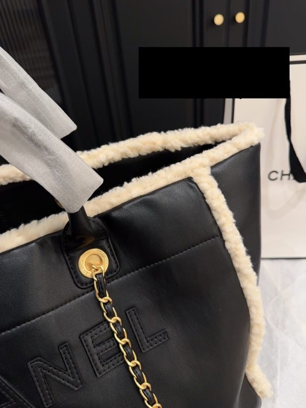 New Fashion CN Handbag CC2511185 QA