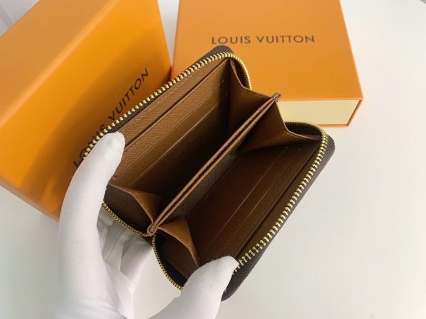New Fashion Wallet 303 TEN