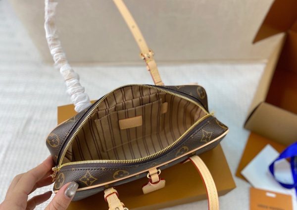 Modern Luxury Daily Bag L5270 FSC