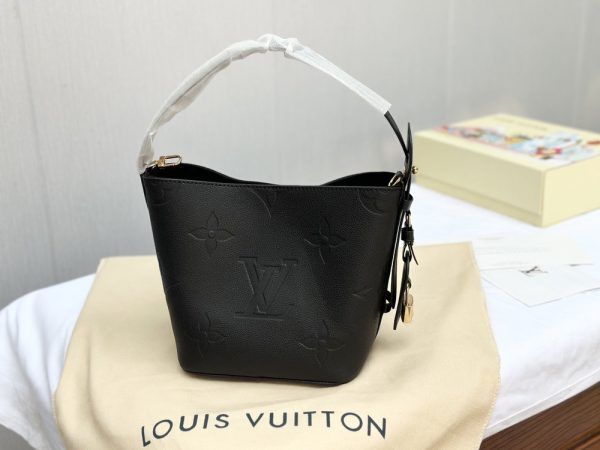 Modern Luxury Daily Bag L5237 FSC