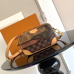 New Fashion LV Handbag M26020 QA