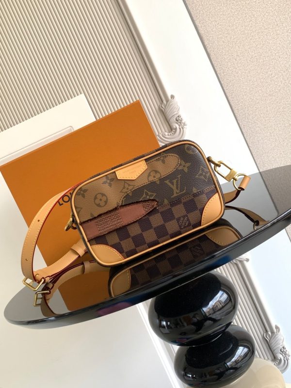 New Fashion LV Handbag M26020 QA