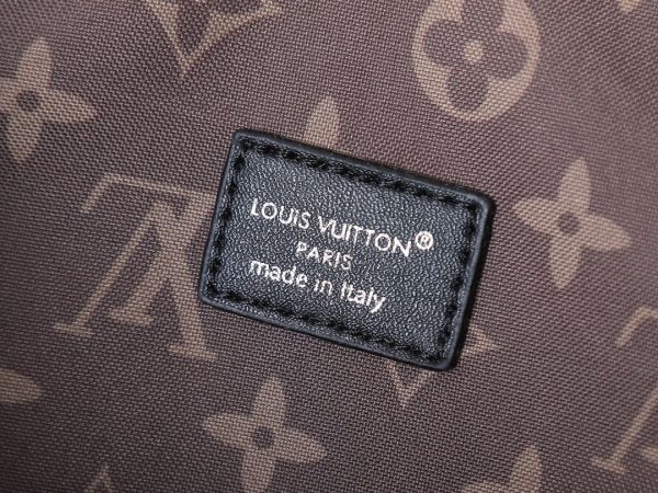 Luxury LV Handbag M14700-M26563-M14702.4 BC