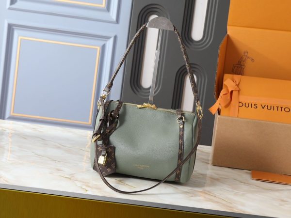 Luxury LV Handbag M26037-M26451 BC