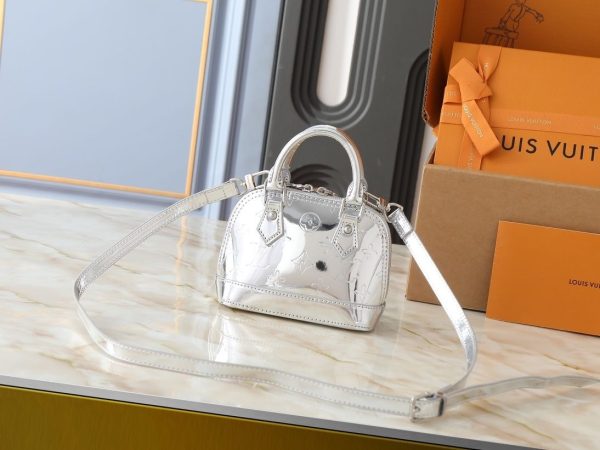Luxury LV Handbag M26335-M82717 BC