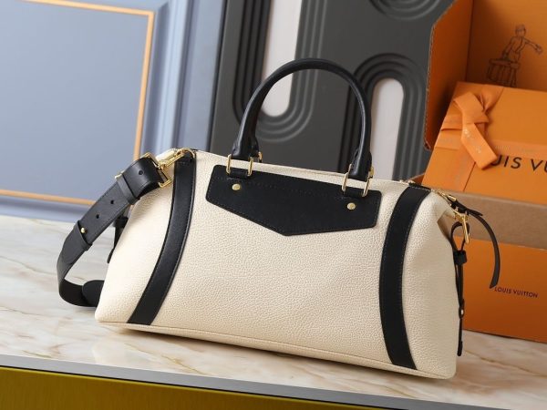 Luxury LV Handbag M14700-M26563-M14702.3 BC