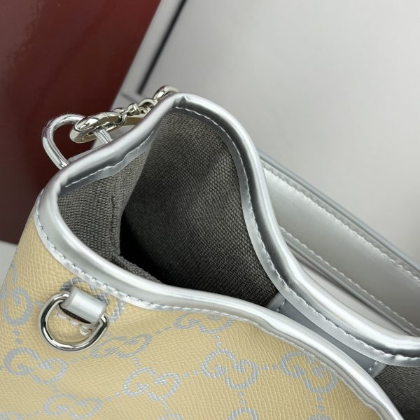 Luxury GG Handbag 815118 BC