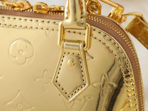 Luxury LV Handbag M26335-M82717 BC