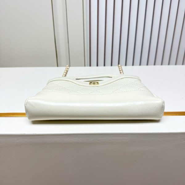 New Fashion CN Handbag 6005 QA New Fashion CN Handbag 6005 QA