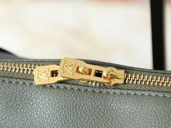 Luxury LV Handbag M26037-M26451 BC