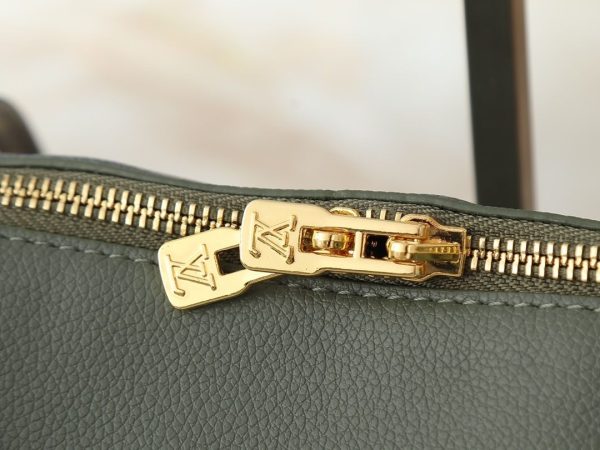 Luxury LV Handbag M26037-M26451 BC
