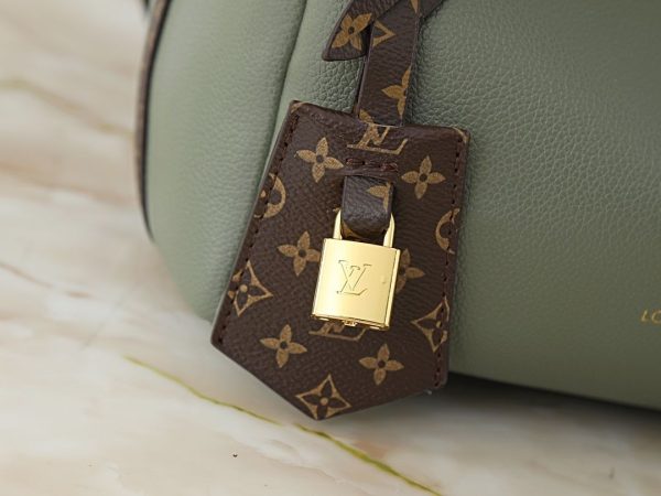 Luxury LV Handbag M26037-M26451 BC