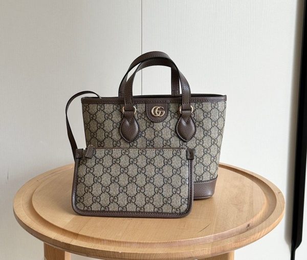 Luxury GG Handbag 811716 BC