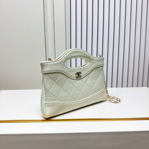 New Fashion CN Handbag 6005 QA New Fashion CN Handbag 6005 QA