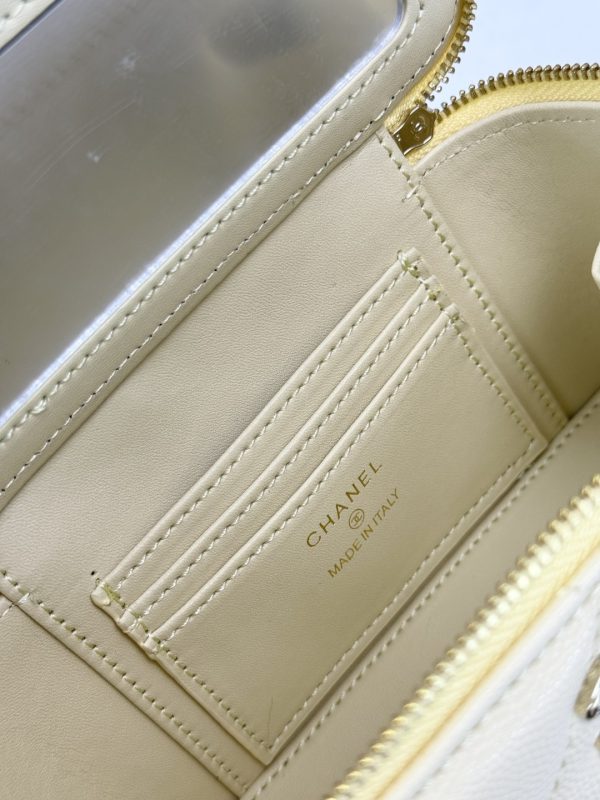 Luxury CN Handbag 120 BC Luxury CN Handbag 120 BC