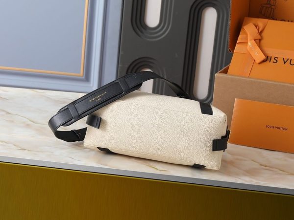 Luxury LV Handbag M14700-M26563-M14702.1 BC