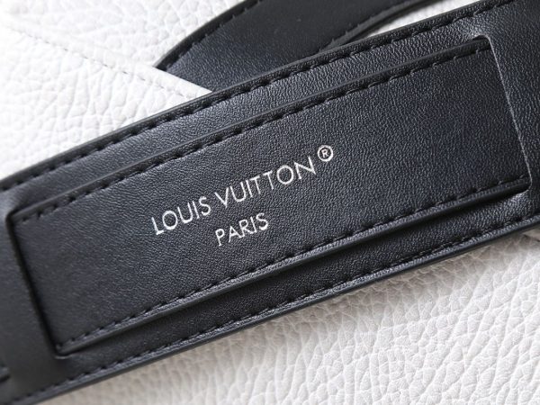 Luxury LV Handbag M14700-M26563-M14702.4 BC
