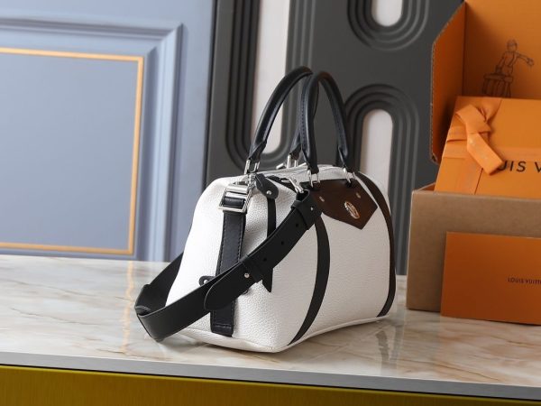Luxury LV Handbag M14700-M26563-M14702.4 BC