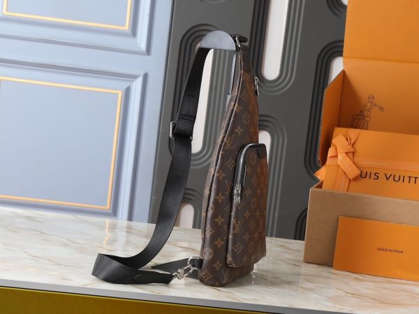 Luxury LV Handbag M26730 BC