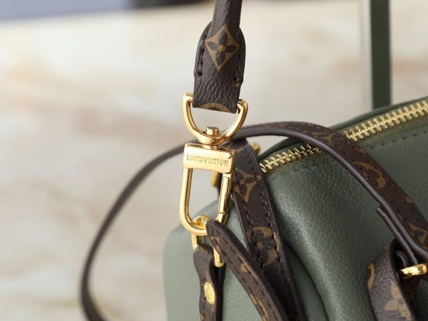 Luxury LV Handbag M26037-M26451 BC