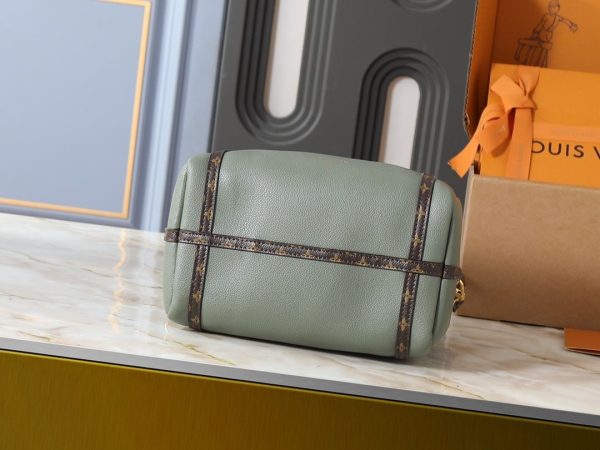 Luxury LV Handbag M26037-M26451 BC
