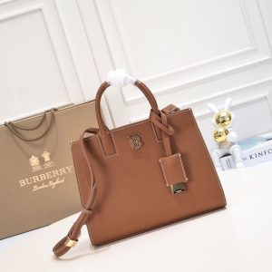 New Fashion Burberry Handbag 8376 QA