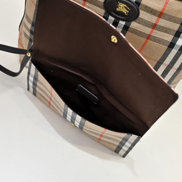 New Fashion Burberry Handbag 8397 QA