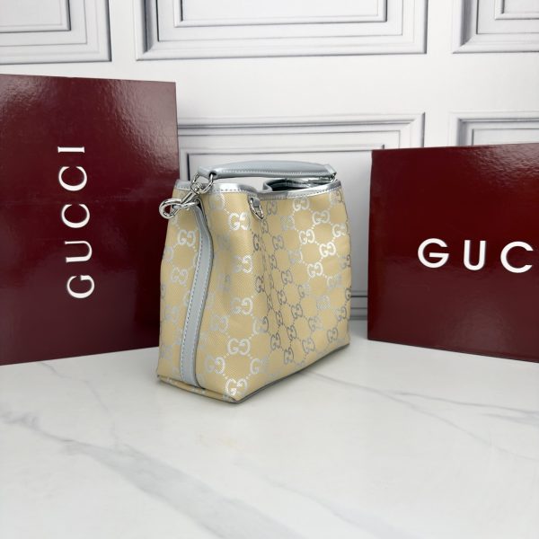 Luxury GG Handbag 815118 BC