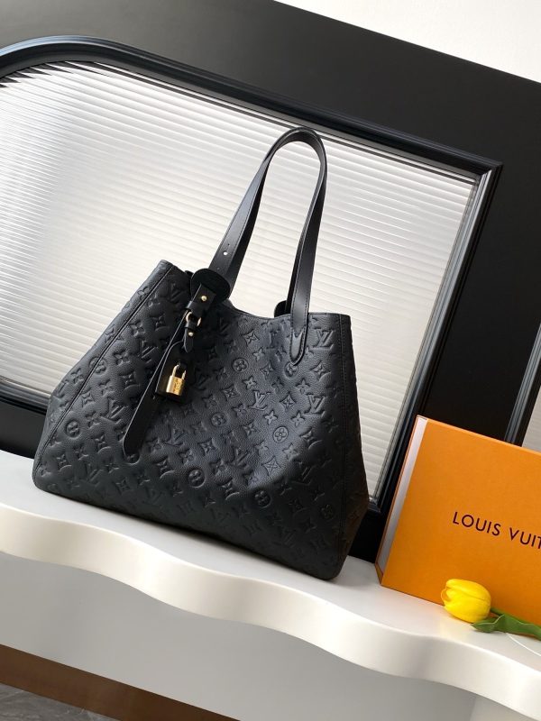New Fashion LV Handbag M25860 QA