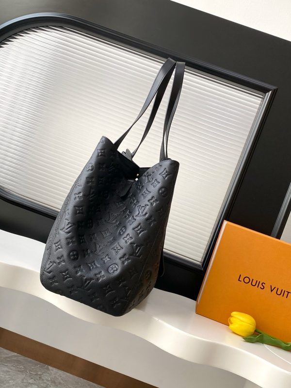 New Fashion LV Handbag M25860 QA