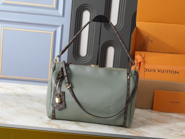 Luxury LV Handbag M26037-M26451 BC