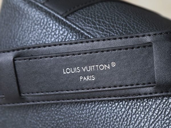 Luxury LV Handbag M14700-M26563-M14702.4 BC