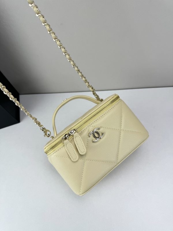 Luxury CN Handbag 120 BC Luxury CN Handbag 120 BC