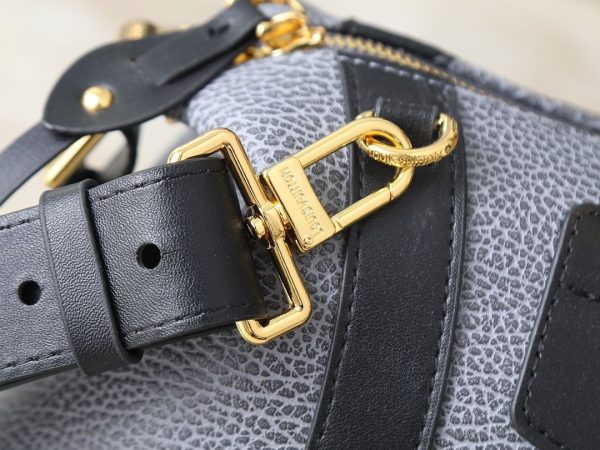 Luxury LV Handbag M14700-M26563-M14702.3 BC