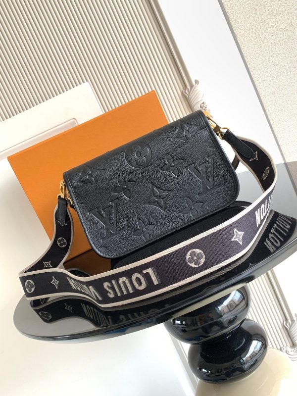 New Fashion LV Handbag M46386 QA