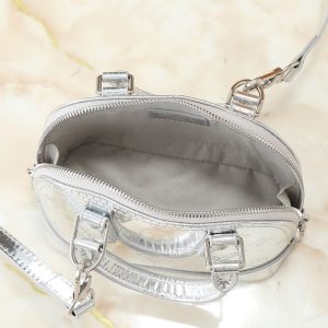 Luxury LV Handbag M26335-M82717 BC