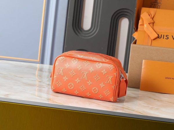 Luxury LV Handbag M26872-M27158 BC