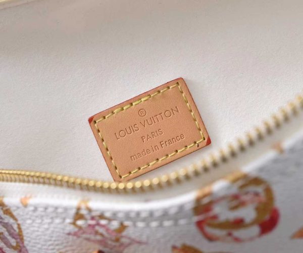 Luxury LV Handbag M18076-M15159-M25766-M13344 BC