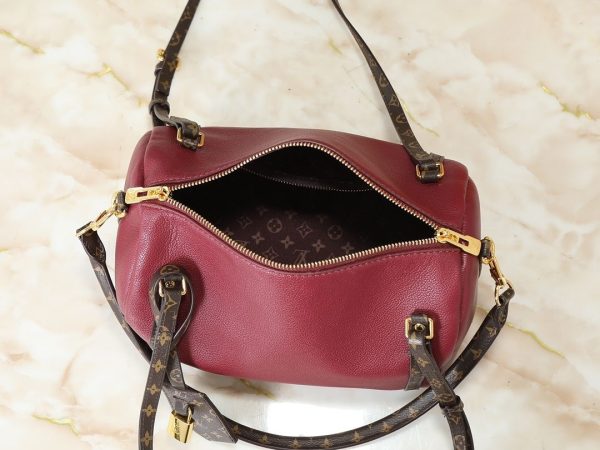 Luxury LV Handbag M26037-M26451 BC