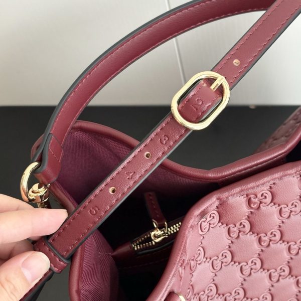 Luxury GG Handbag 815103 BC