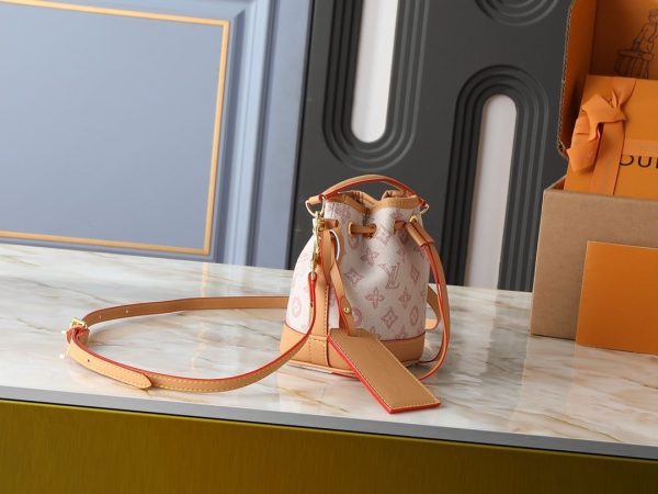 Luxury LV Handbag M27699-M81266 BC