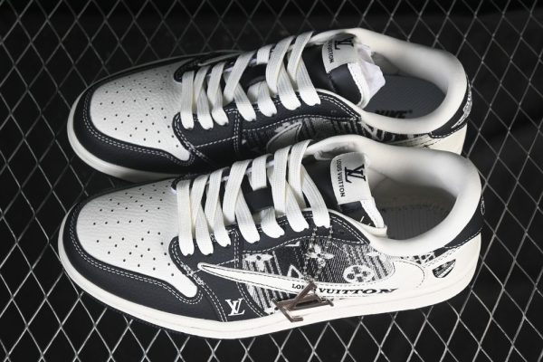 AJ 1 Low x Travis Scott x LV SC0601-052