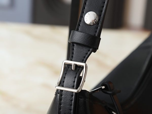 Luxury LV Handbag M28101-M28160-M27578 BC