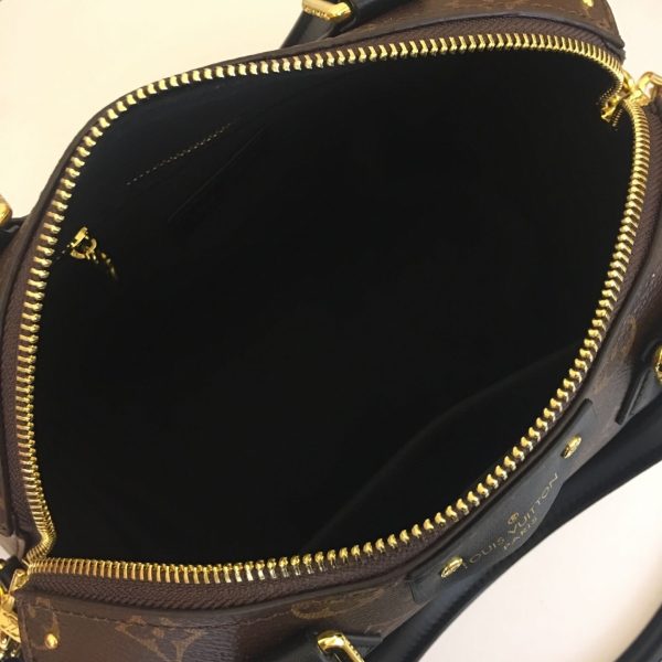 Luxury LV Handbag M26181 BC Luxury LV Handbag M26181 BC
