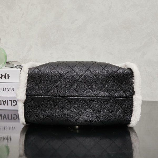 Luxury CN Handbag 2565 BC