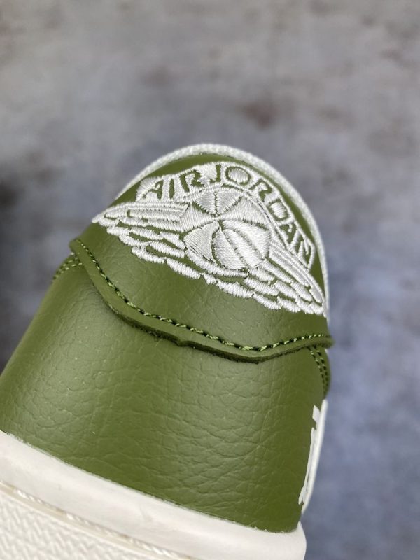 AJ 1 Low x Travis Scott x BUR ‘Sail Green’ AJ3286 TEN