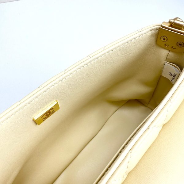 Luxury CN Handbag 8182 BC