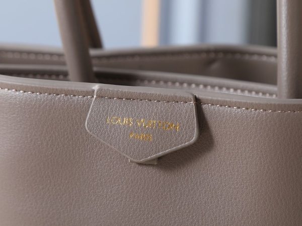 Luxury LV Handbag M26501-M26502-M27040-M26338 BC