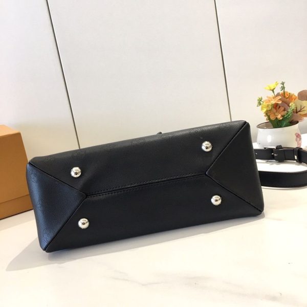 Luxury LV Handbag M24255-M24114-M24132 BC
