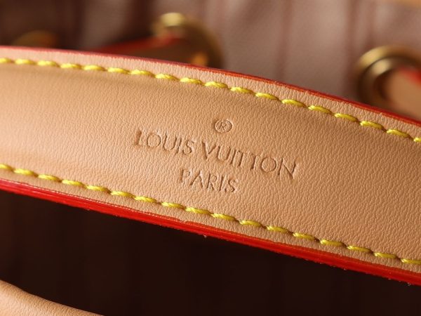 Luxury LV Handbag M27699-M81266 BC